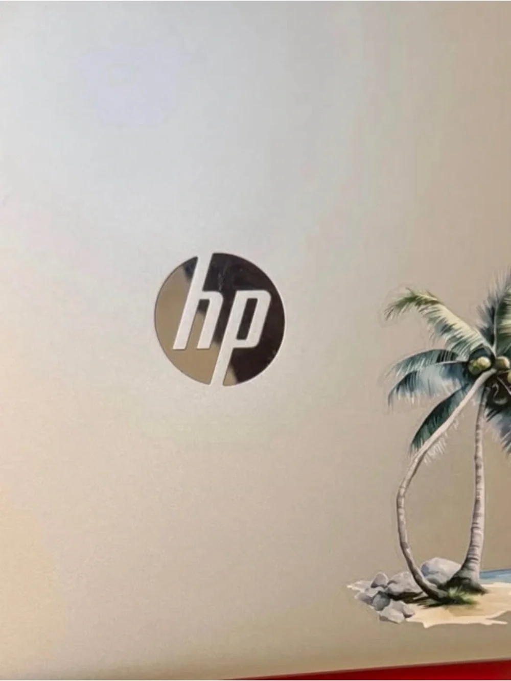 HP laptop featuring